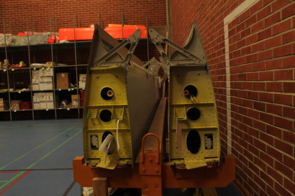 Vinka airplane wings (2200020(R)/2200030(L))